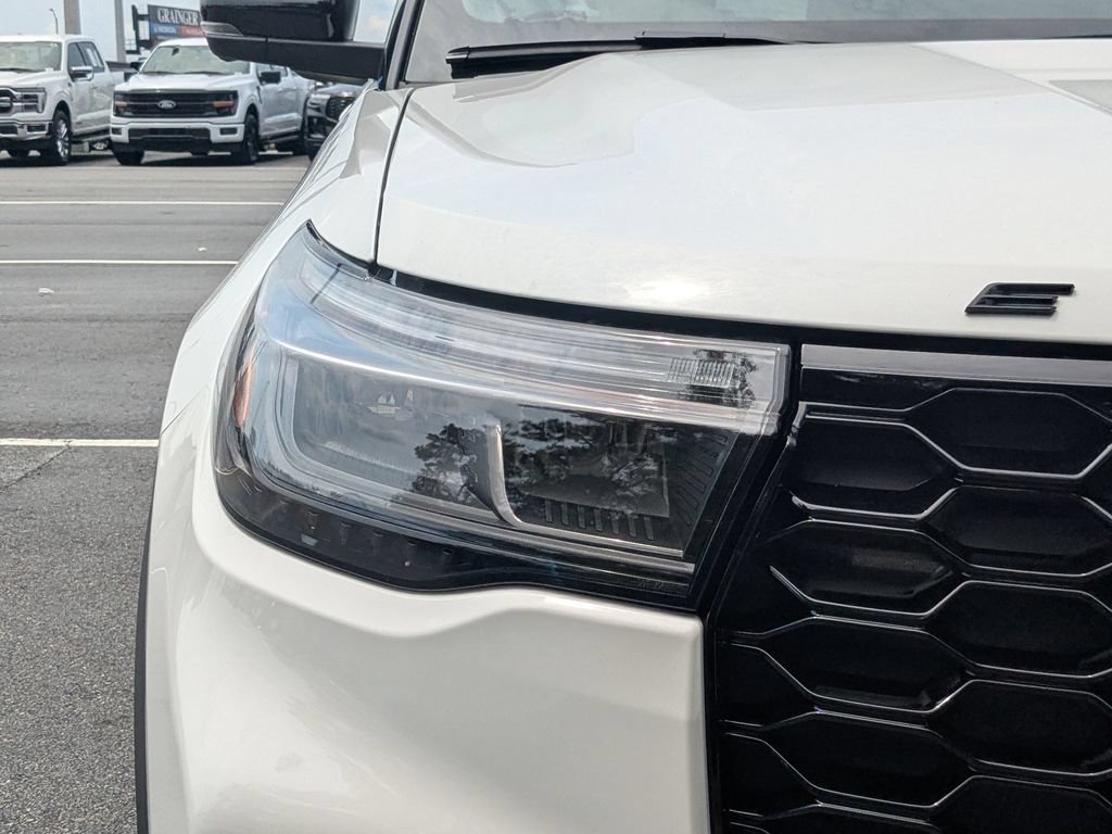 New 2026 Ford Explorer ST AWD/4WD image 10