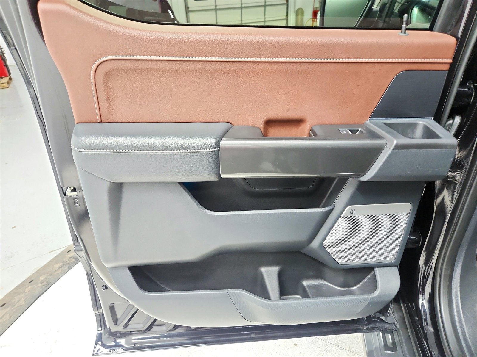 Used 2023 Ford F150 Lariat image 37