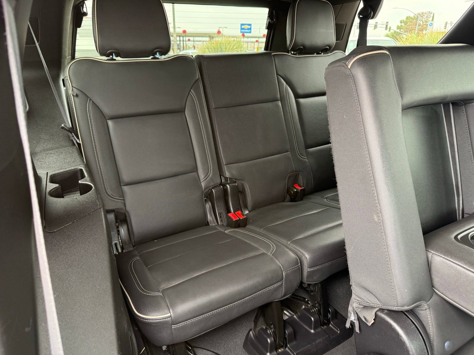 Used 2024 GMC Yukon SLT RWD image 43