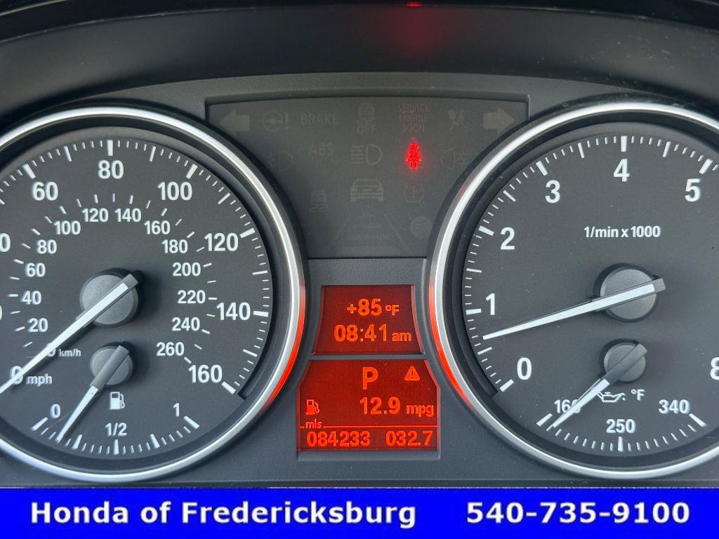 Used 2012 BMW 335i Convertible RWD image 31