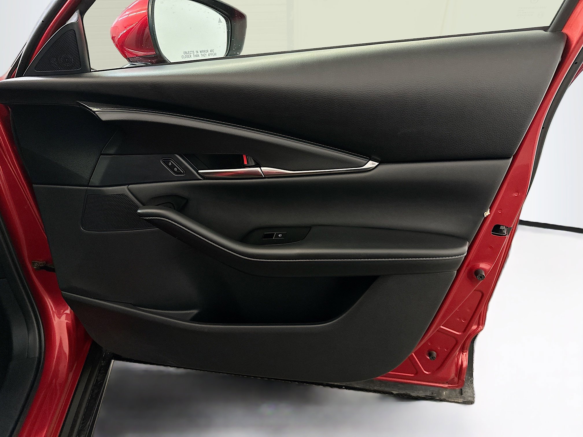 Used 2025 MAZDA CX-30 AWD 2.5 S w/ Preferred Package image 35