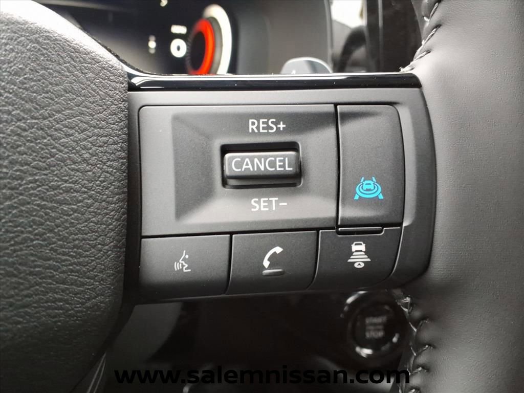 New 2026 Nissan Pathfinder Platinum image 18