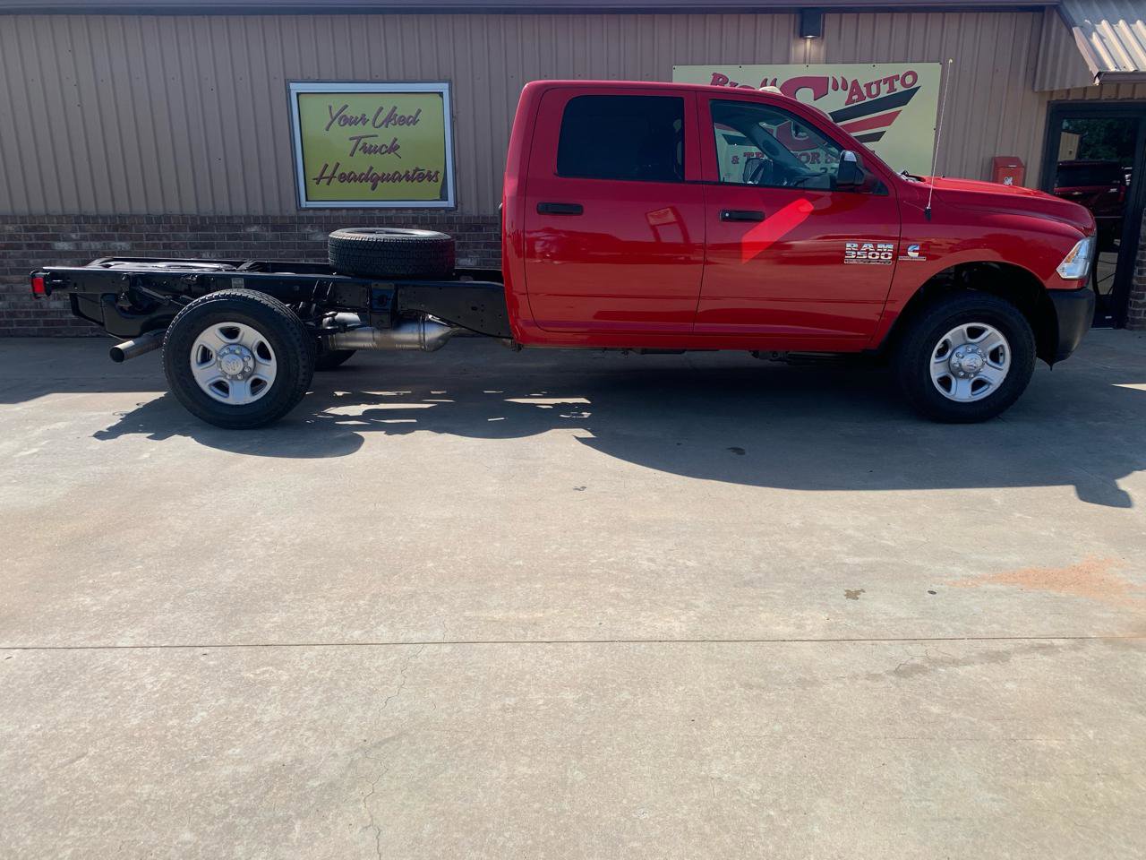Used 2014 RAM 3500 Tradesman image 6