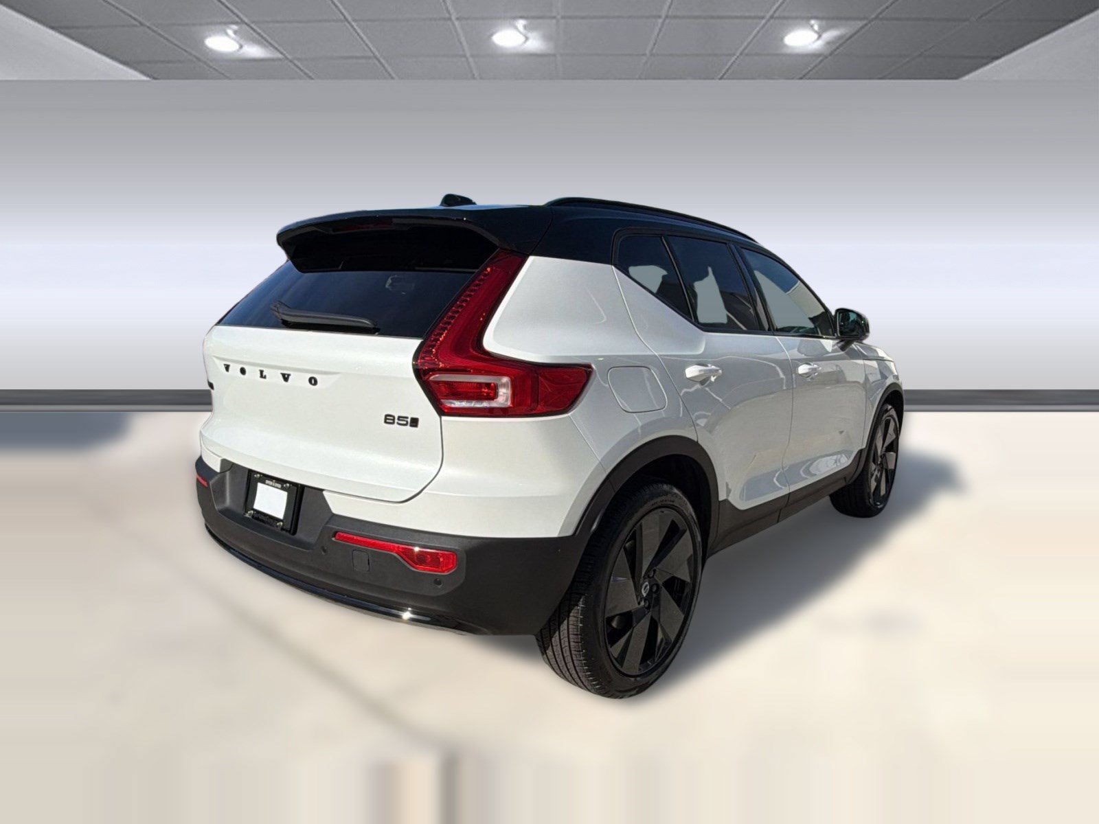 New 2026 Volvo XC40 B5 Ultra w/ Climate Package AWD/4WD image 9