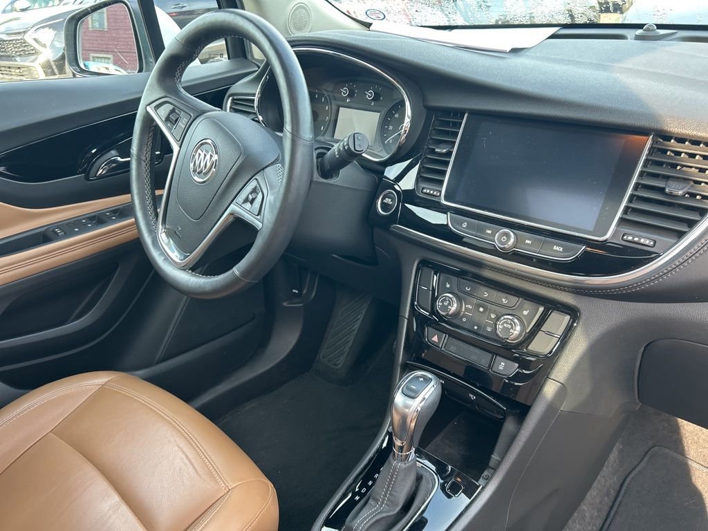 Used 2017 Buick Encore Essence w/ Experience Buick Package AWD/4WD image 10