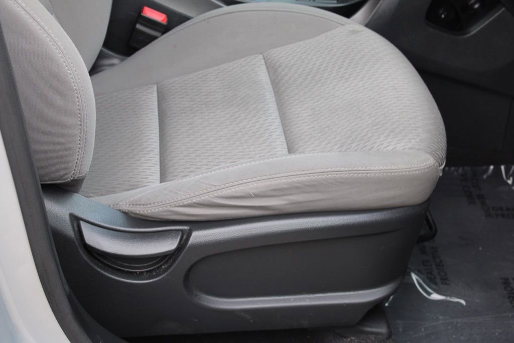 Used 2017 Hyundai Santa Fe SE image 18