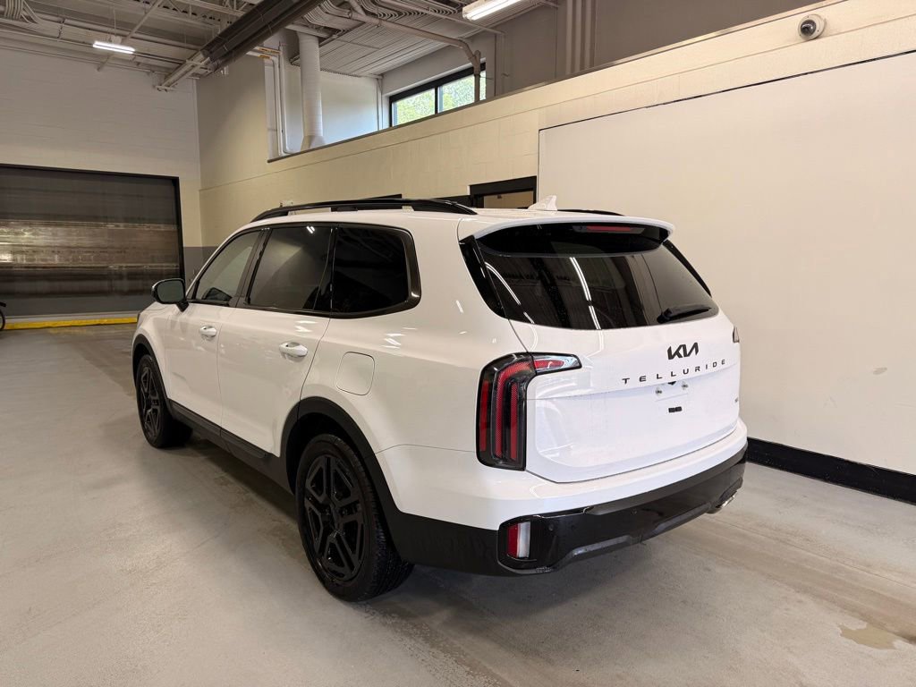 Used 2025 Kia Telluride SX Prestige X-Line AWD/4WD image 3