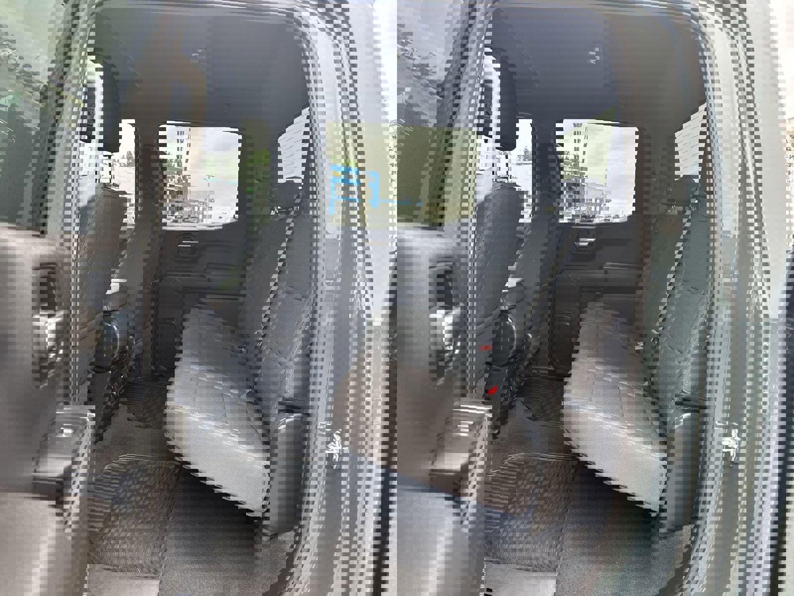 Used 2025 Chevrolet Silverado 1500 Custom Trail Boss image 30