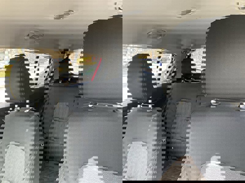 Used 2021 Kia Sportage LX image 24