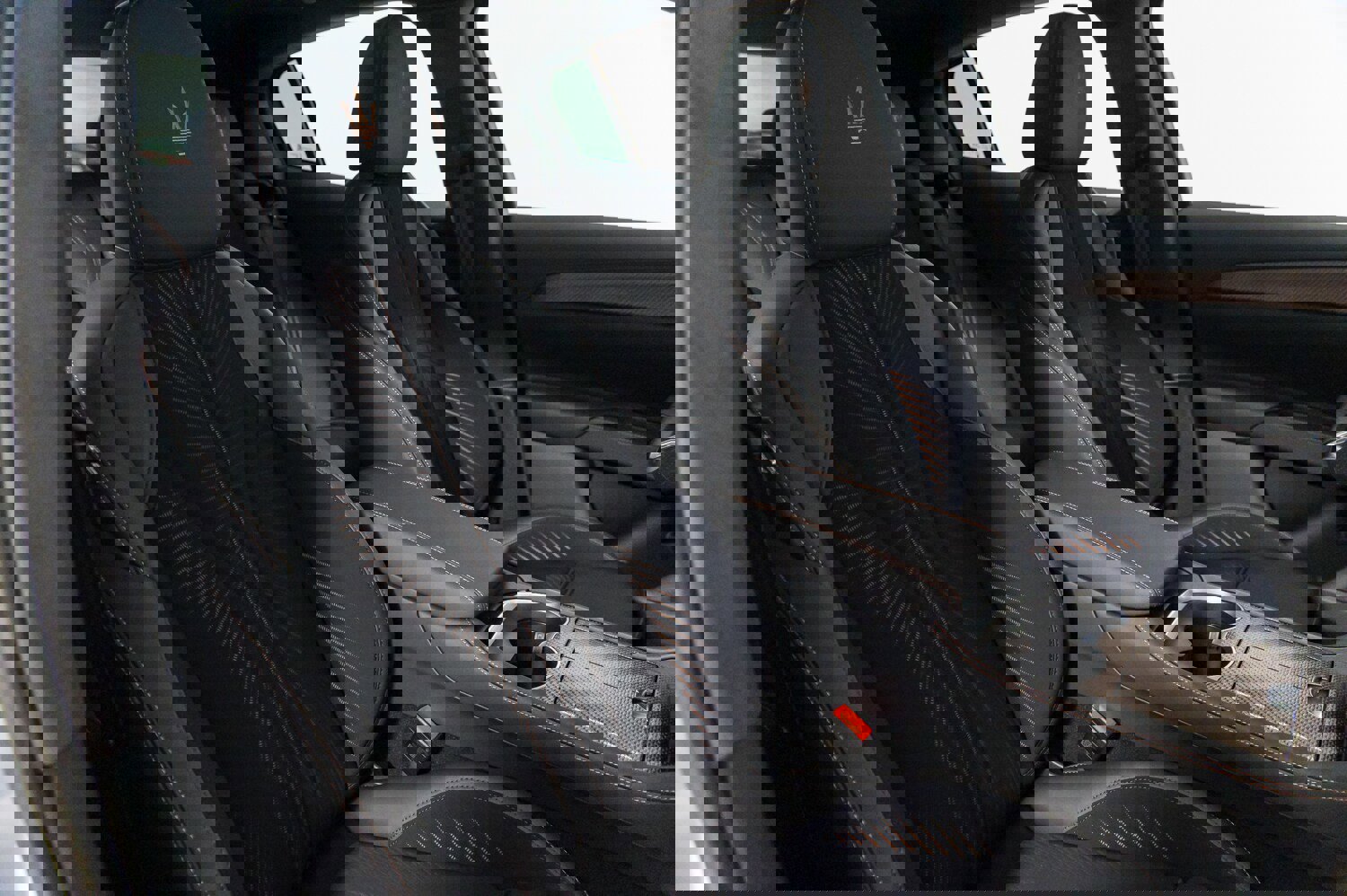 New 2025 Maserati Grecale Folgore image 27