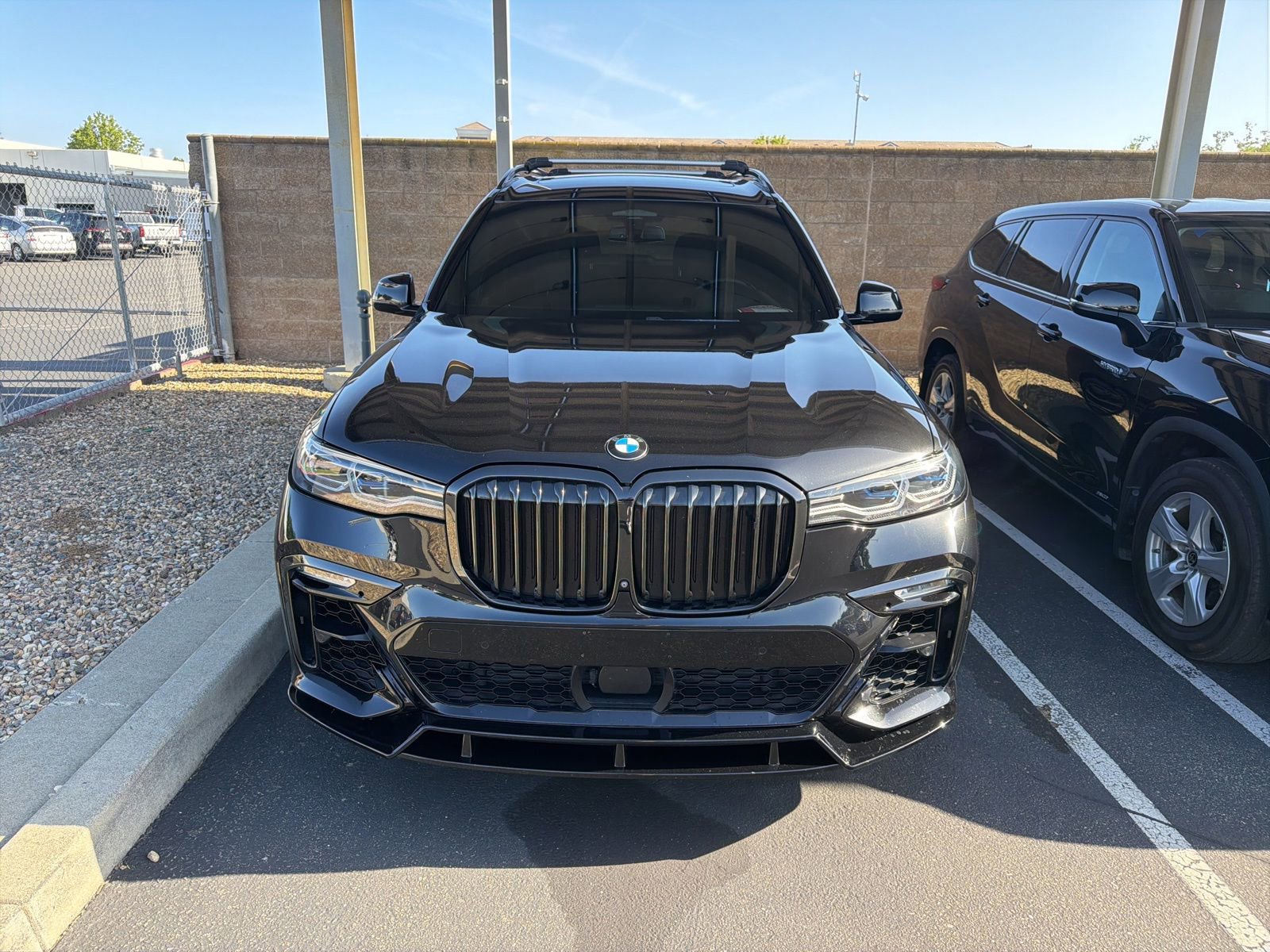 Used 2021 BMW X7 M50i AWD/4WD image 2