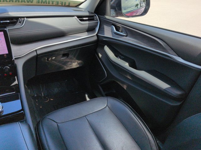 Used 2021 Jeep Grand Cherokee L Limited RWD image 19