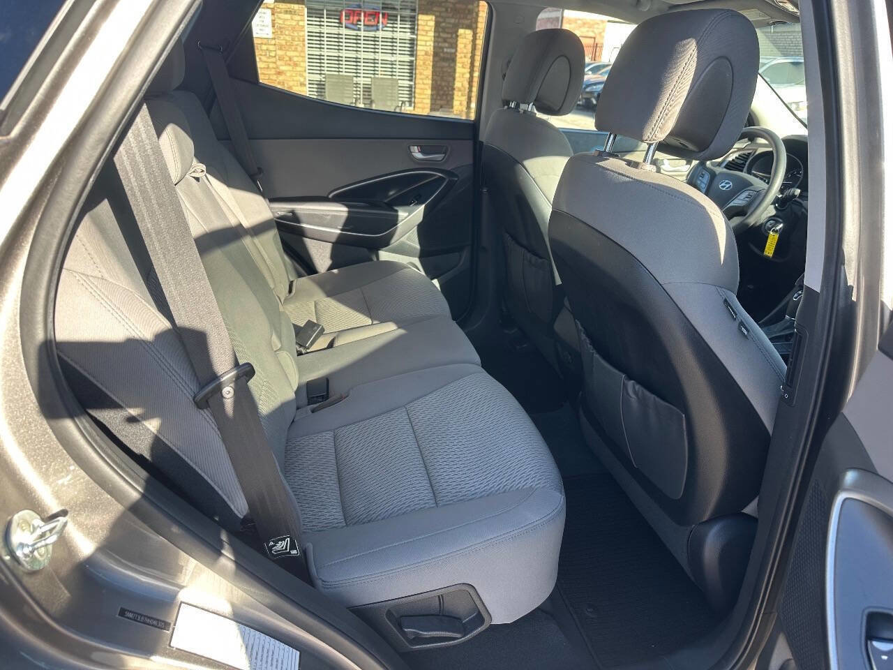 Used 2017 Hyundai Santa Fe Sport image 15