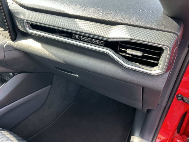 Certified 2026 Ford Mustang Coupe RWD image 22