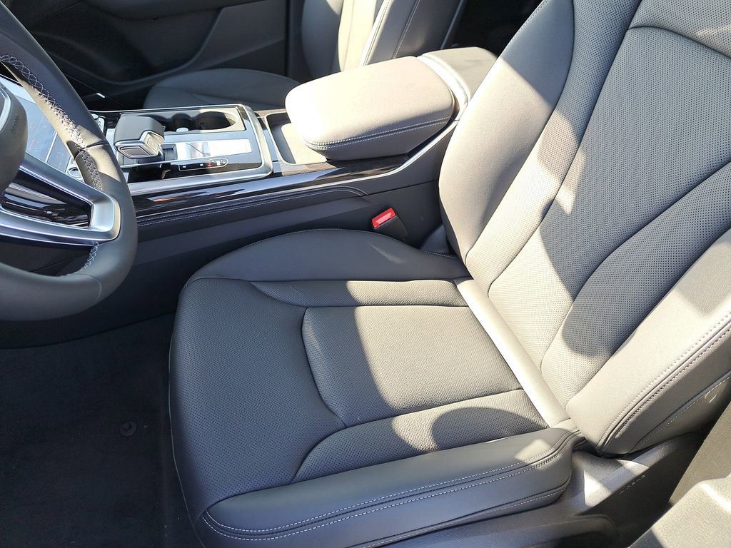 New 2026 Audi Q8 Premium Plus image 18
