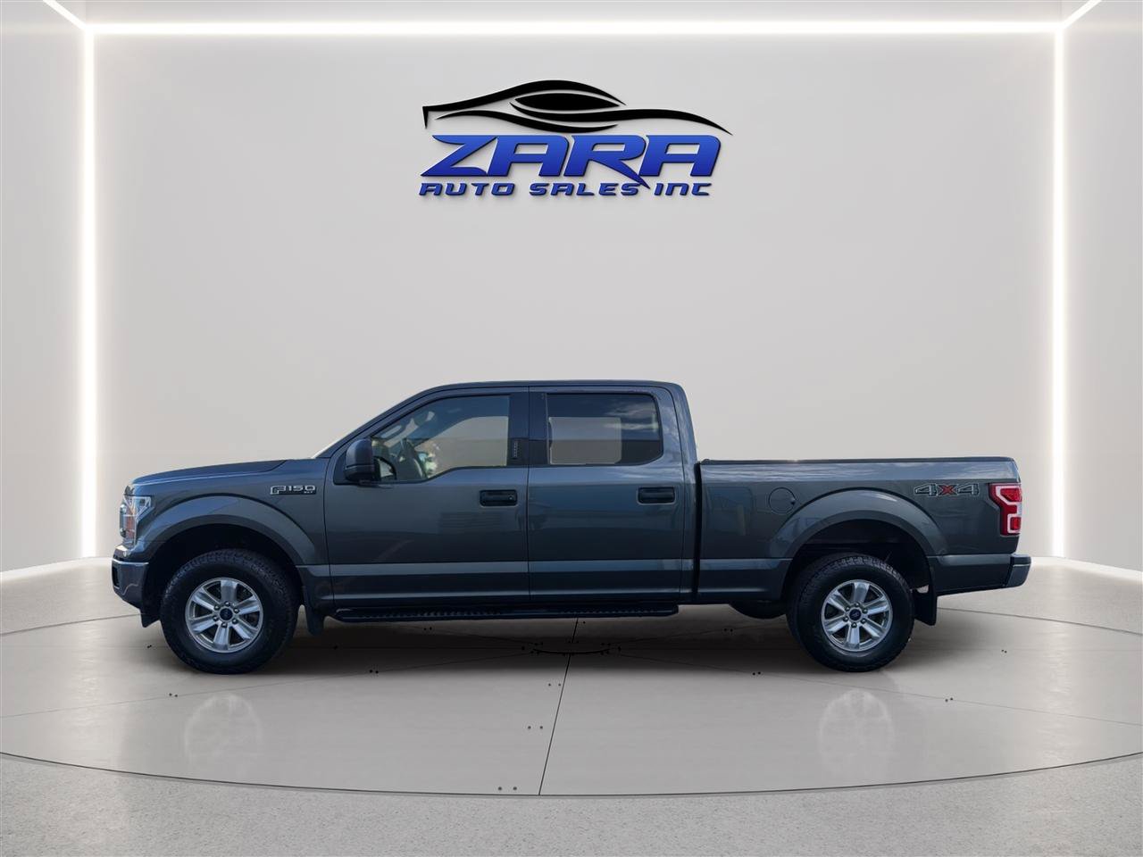 Used 2019 Ford F150 XLT w/ Trailer Tow Package AWD/4WD image 4