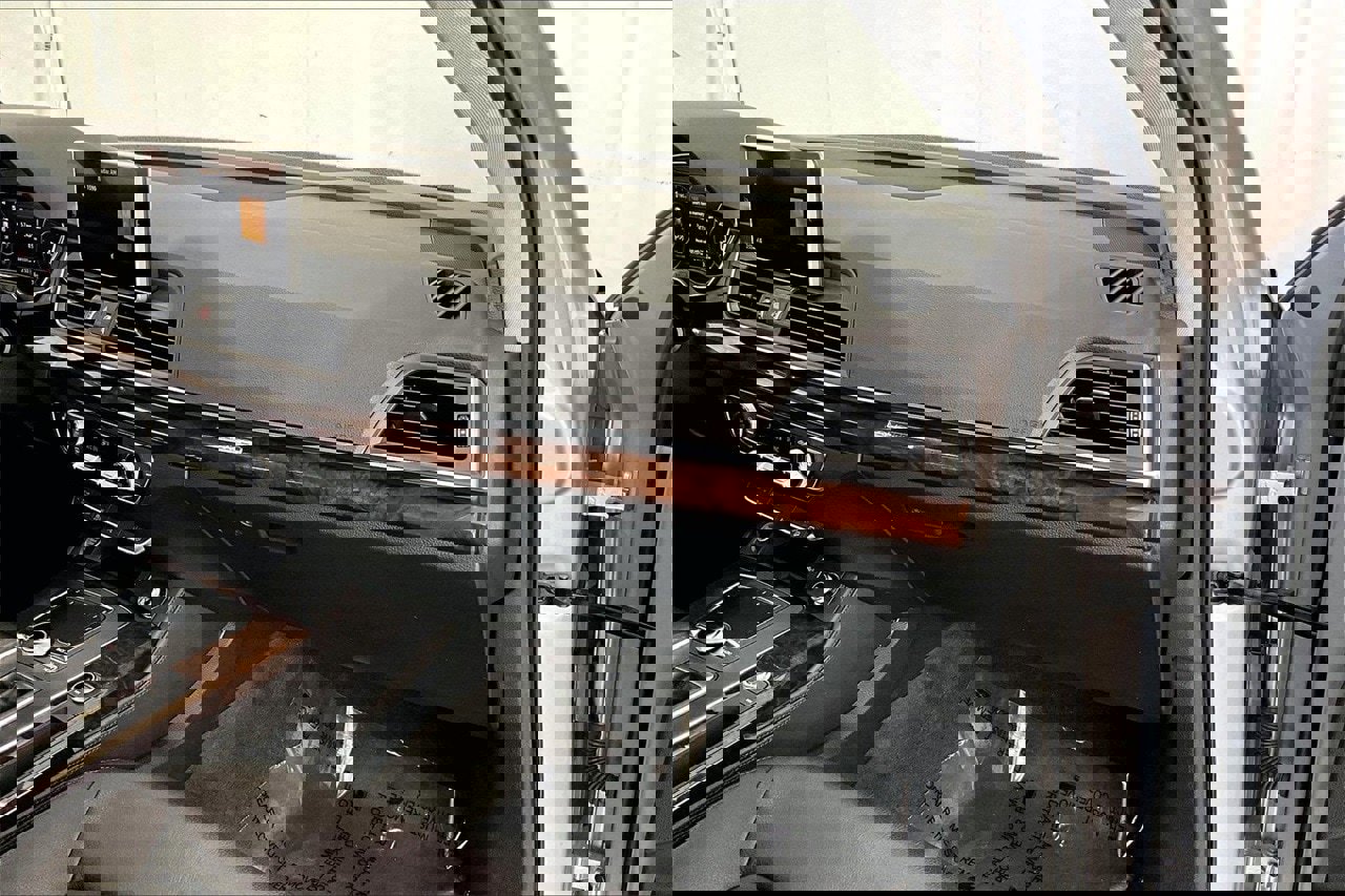 Used 2019 Audi Q5 2.0T Premium Plus w/ Premium Plus Package image 16