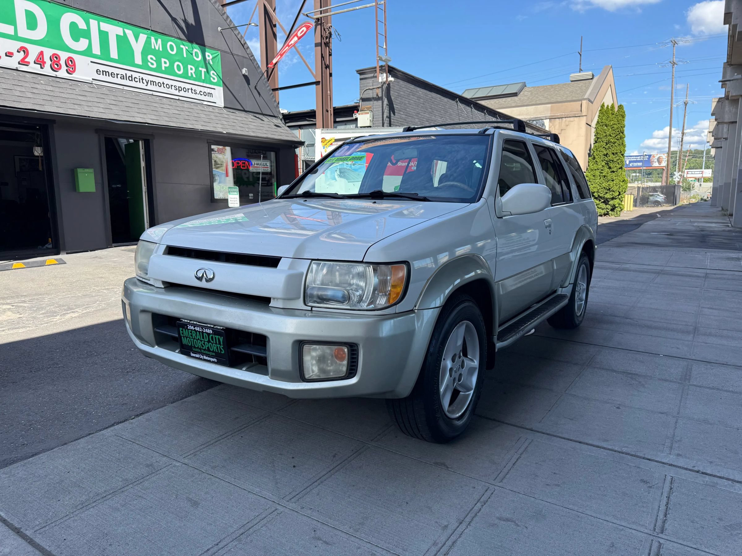 Used 2001 INFINITI QX4 4WD w/ (S02) Sport Pkg