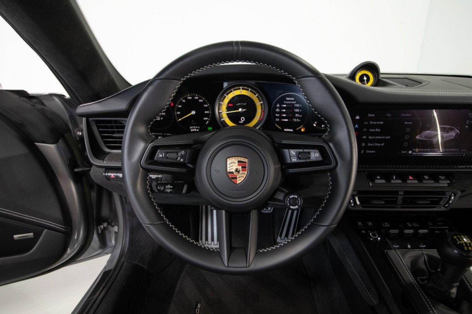 Used 2022 Porsche 911 GT3 image 31