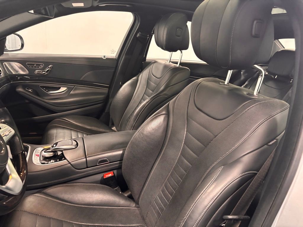 Used 2020 Mercedes-Benz S 560 4MATIC Sedan image 12