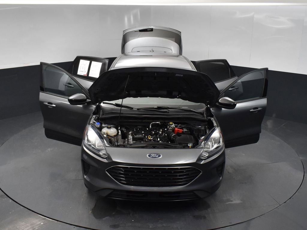 Used 2022 Ford Escape SE w/ SE Sport Appearance Package AWD/4WD image 38