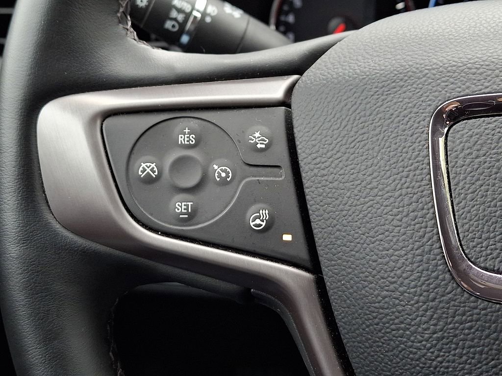 Used 2023 GMC Acadia AT4 w/ Technology Package image 22