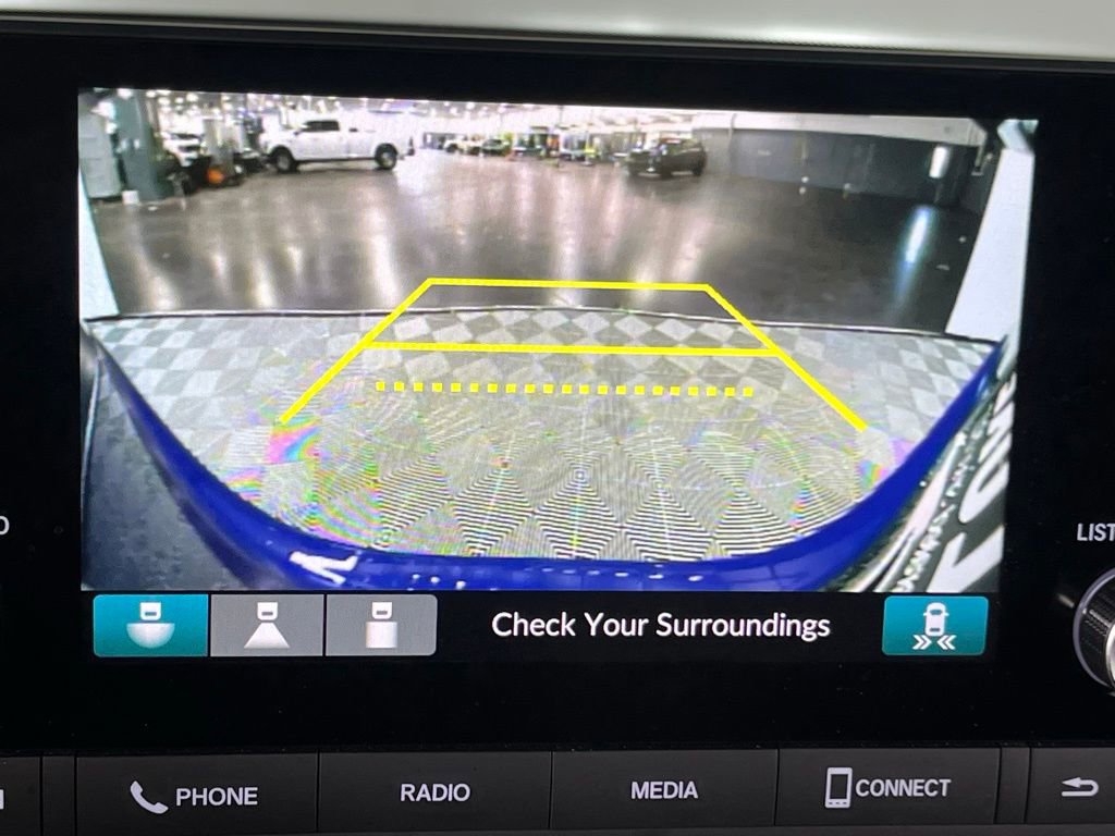 Used 2025 Honda CR-V EX image 16