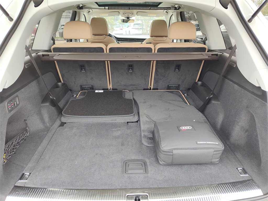 Used 2025 Audi Q7 3.0T Premium Plus image 8