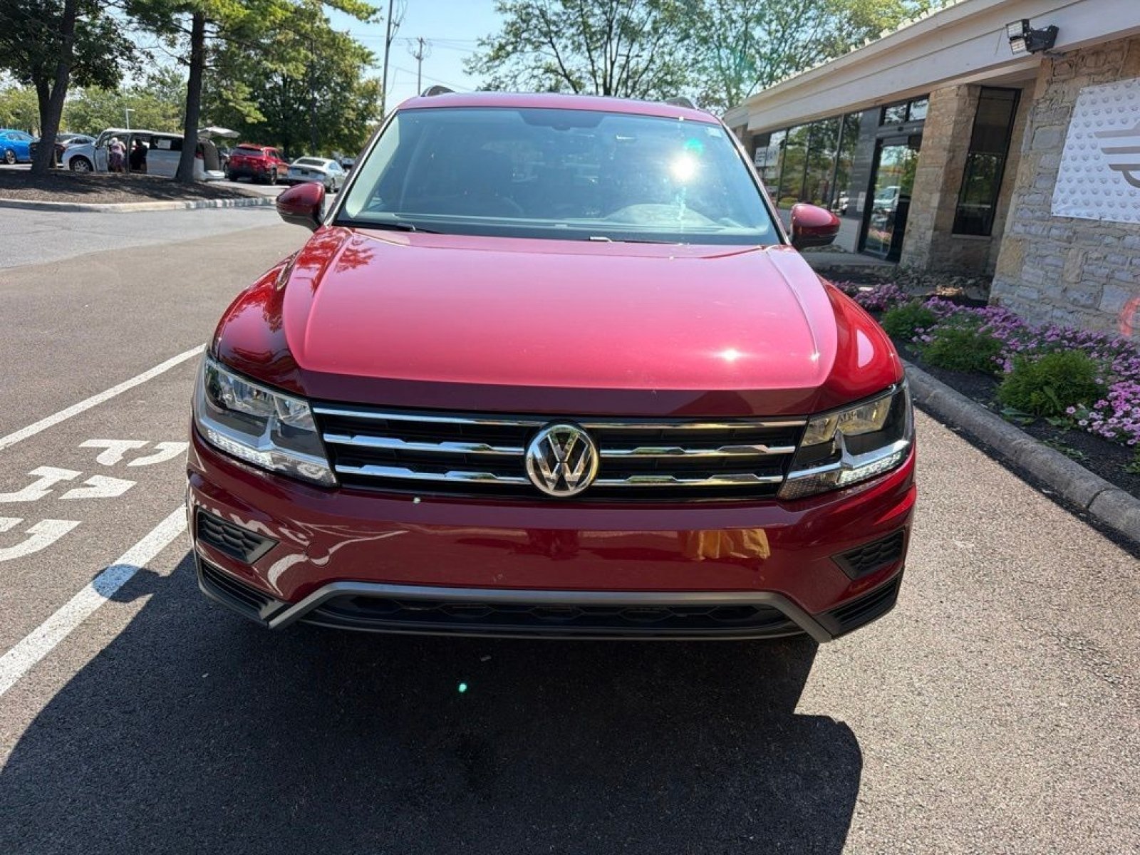 Used 2020 Volkswagen Tiguan SE AWD/4WD image 6