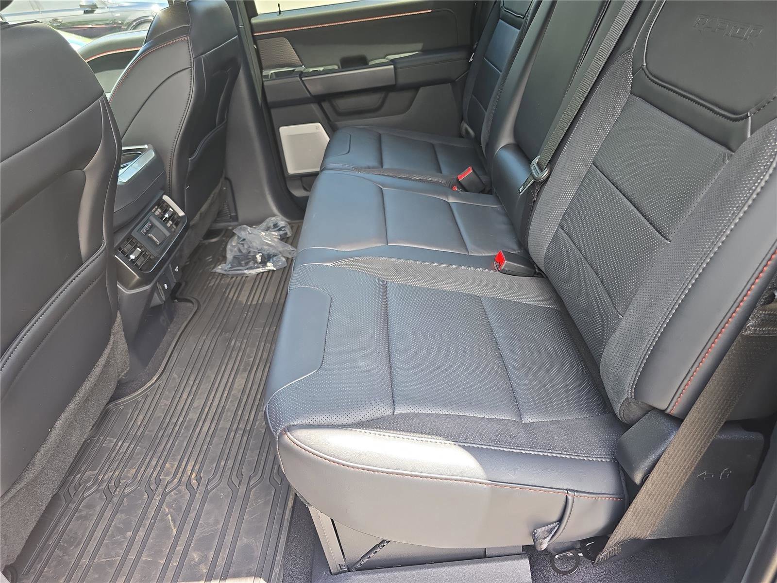Used 2026 Ford F150 Raptor AWD/4WD image 15