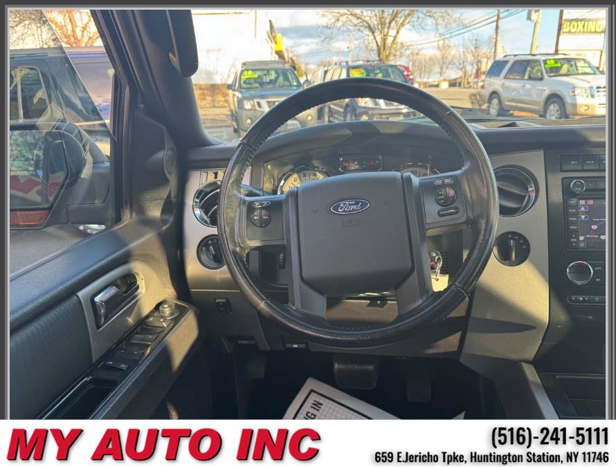 Used 2011 Ford Expedition XLT w/ 203A Rapid Spec Order Code image 11