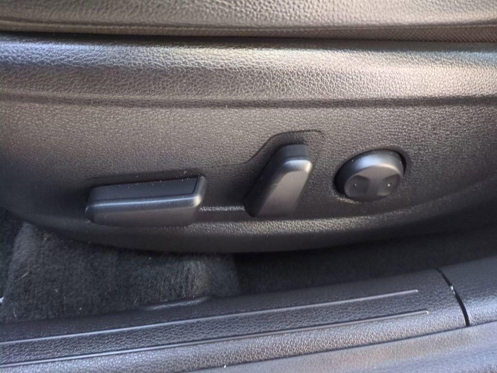 Used 2022 Kia Forte GT-Line w/ GT-Line Premium Package image 21