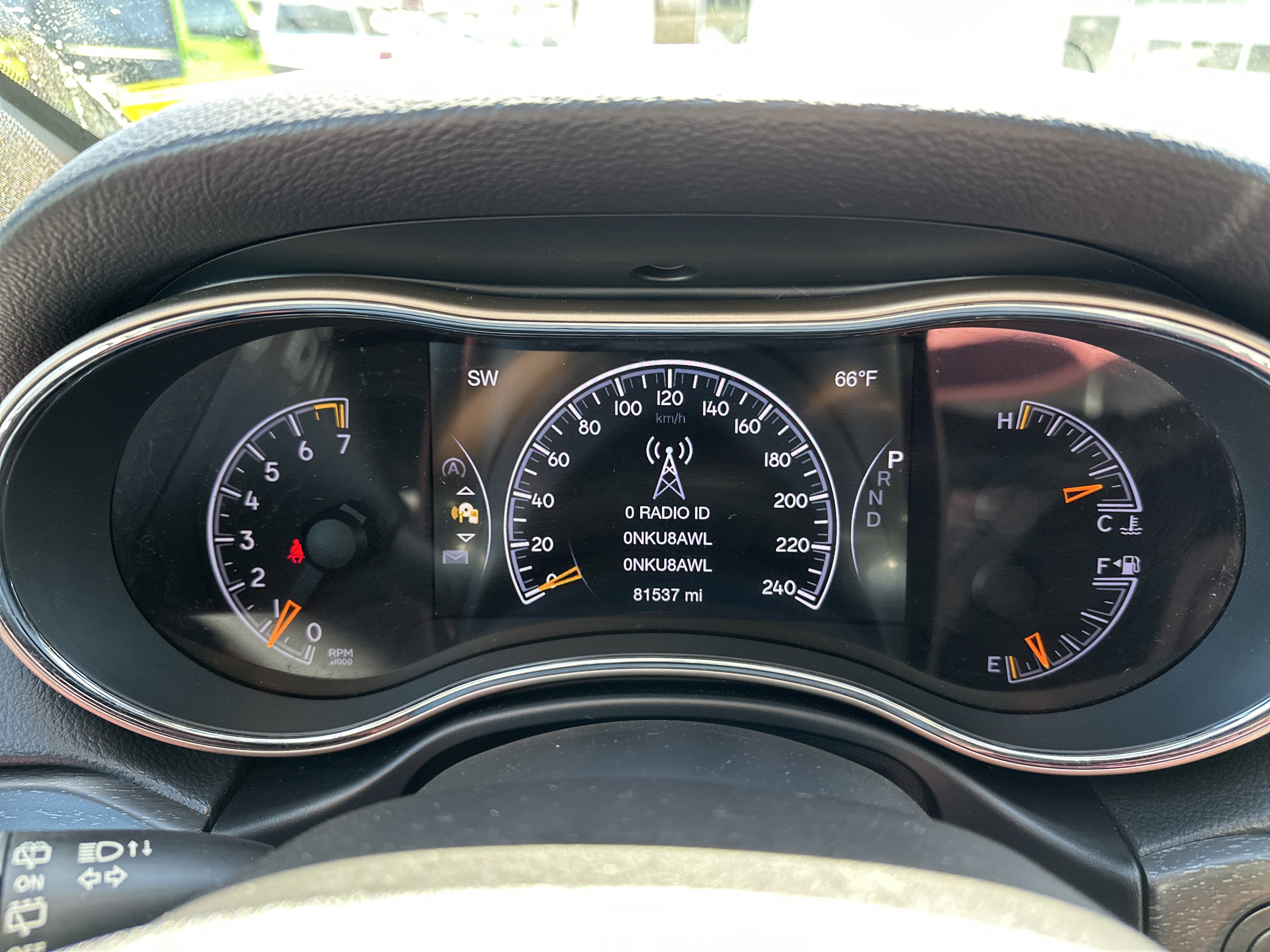 Used 2017 Jeep Grand Cherokee Limited image 21