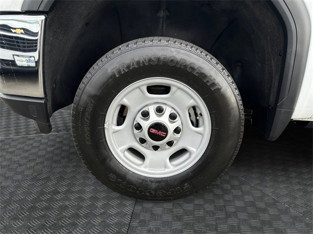 Used 2022 GMC Sierra 2500 Pro w/ Convenience Package image 14