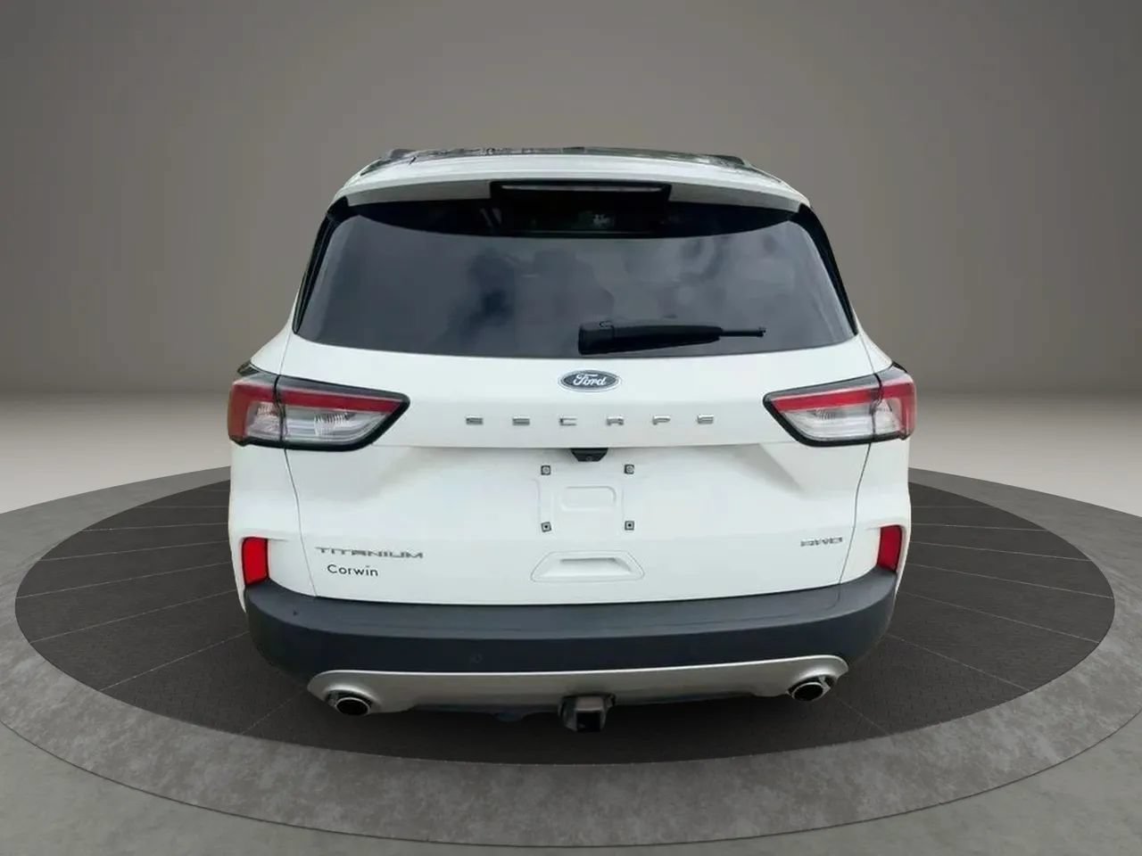 Used 2022 Ford Escape Titanium w/ Titanium Elite Package AWD/4WD image 5
