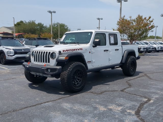 Used 2022 Jeep Gladiator Mojave w/ LED Lighting Group AWD/4WD image 2