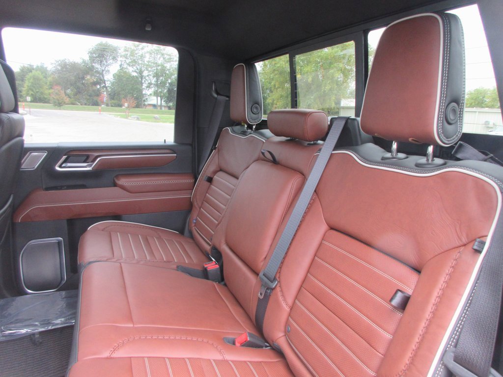 New 2026 GMC Sierra 2500 Denali Ultimate image 16