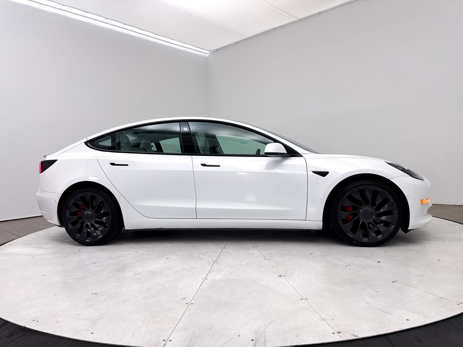 Used 2021 Tesla Model 3 Performance AWD/4WD image 40