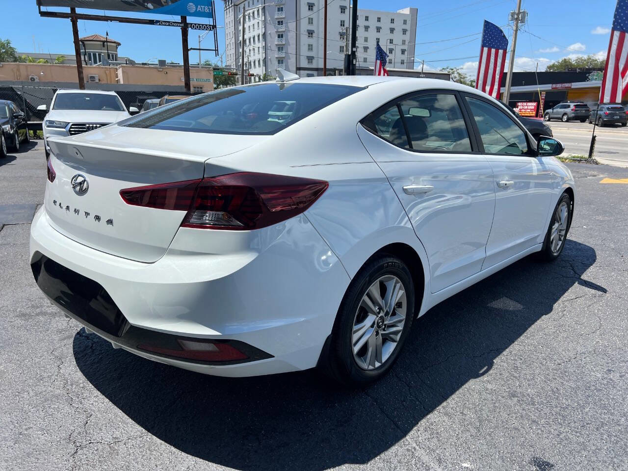 Used 2020 Hyundai Elantra Value Edition w/ Cargo Package (C1) image 6