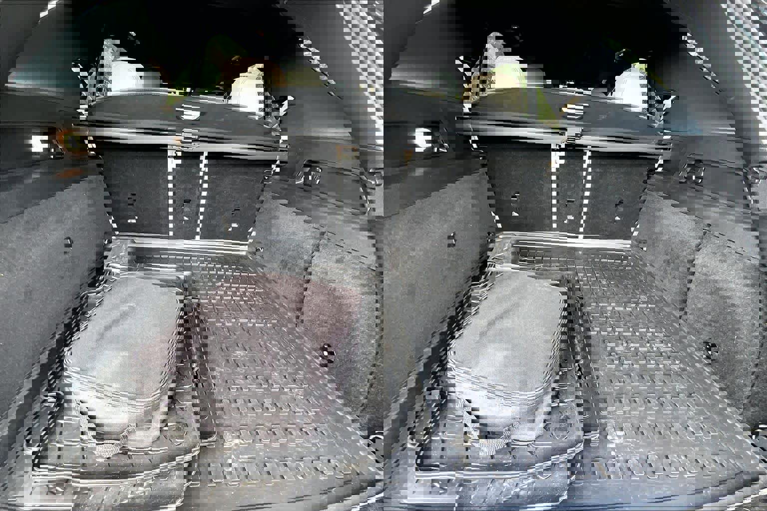 Used 2024 Mercedes-Benz GLE 450e 4MATIC image 23