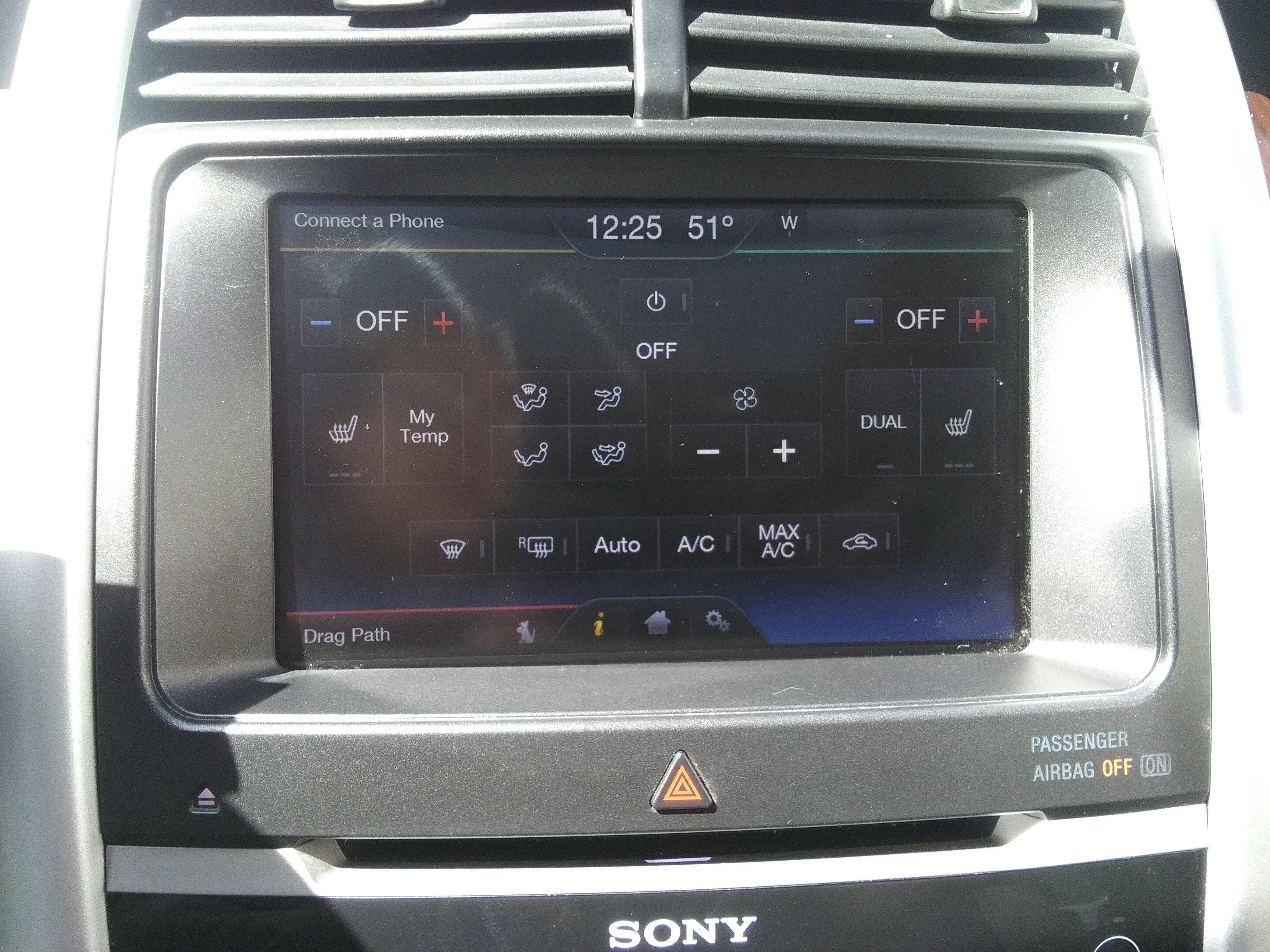 Used 2014 Ford Edge Limited w/ Equipment Group 302A AWD/4WD image 26