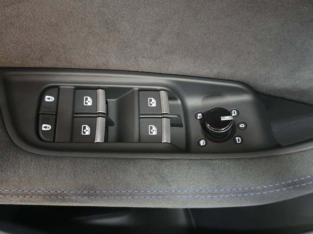 New 2026 Audi RS Q8 performance image 19