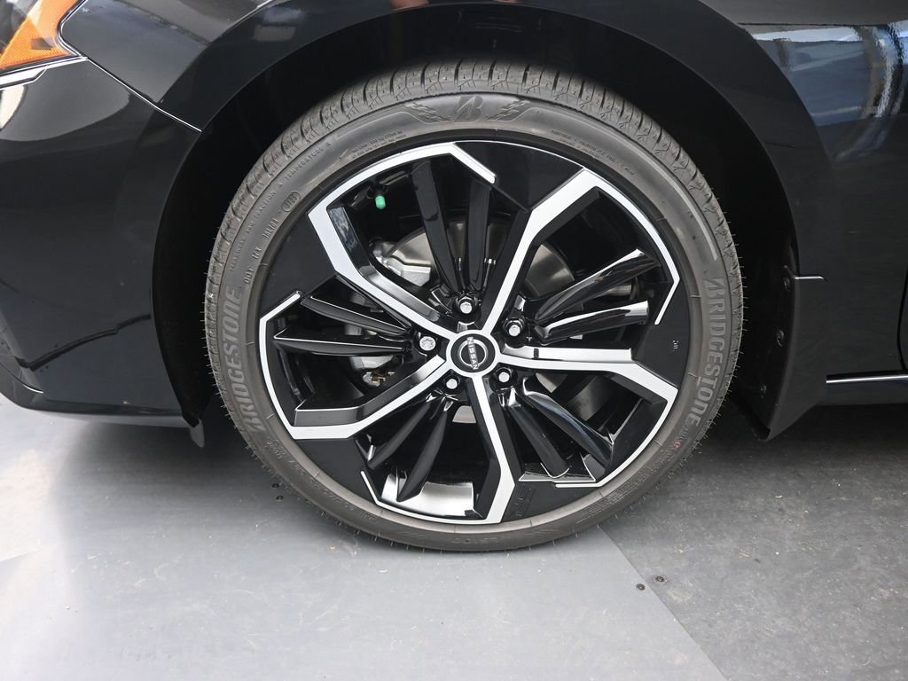 New 2025 Nissan Altima 2.5 SR image 27