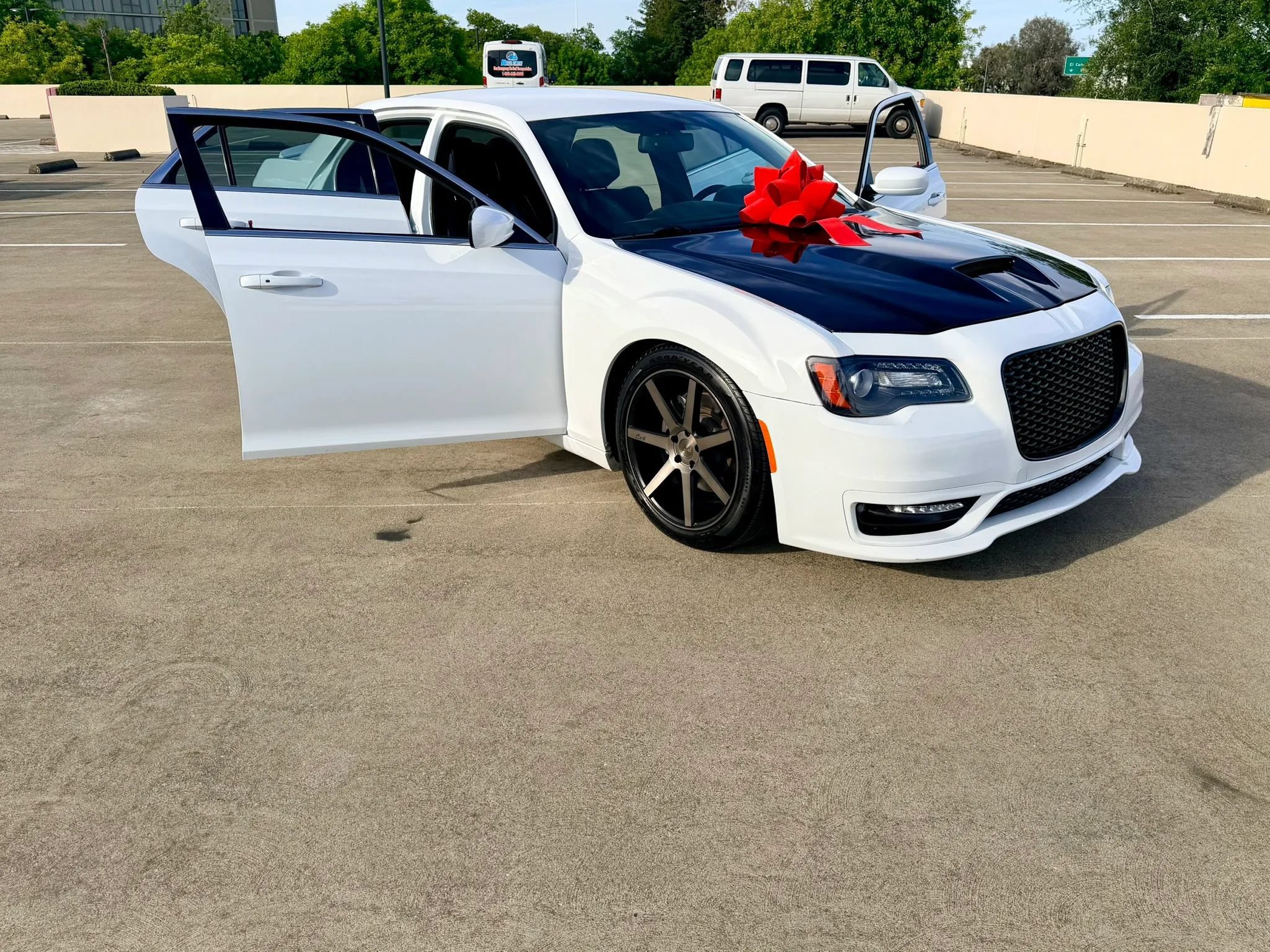 Used 2013 Chrysler 300 S RWD image 53