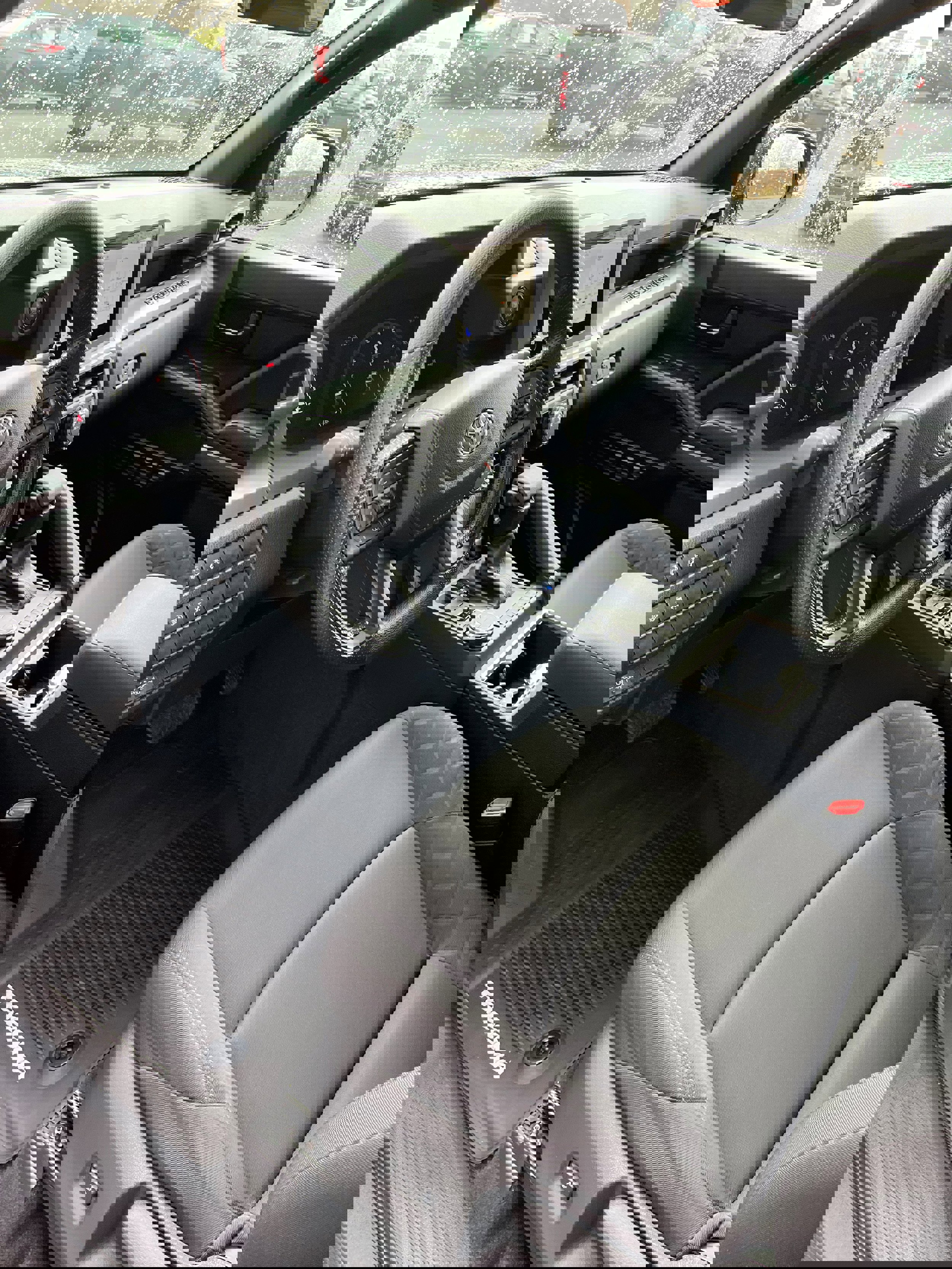 Certified 2025 Toyota Tacoma SR5 image 5