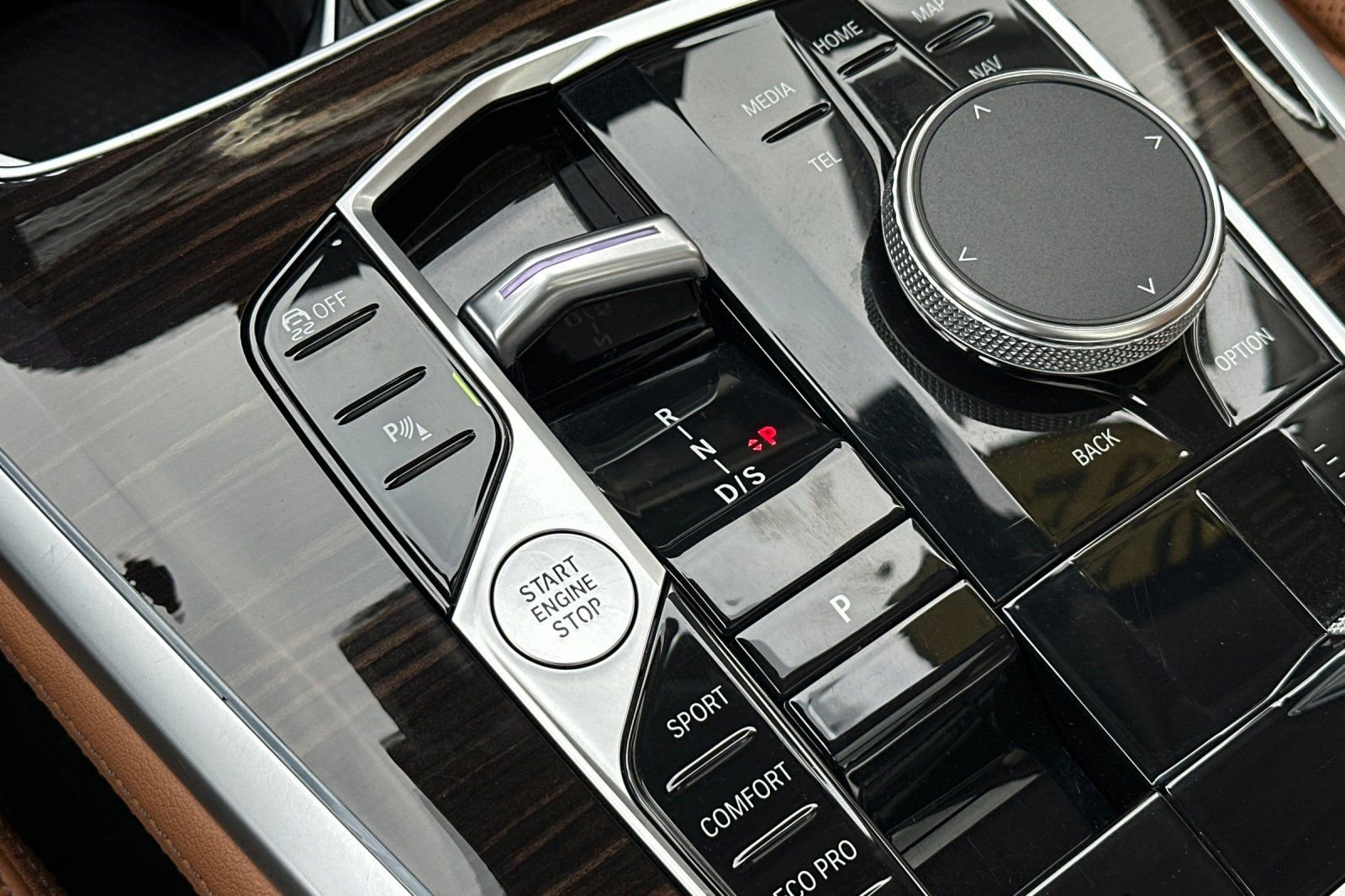 Used 2023 BMW X7 xDrive40i image 22