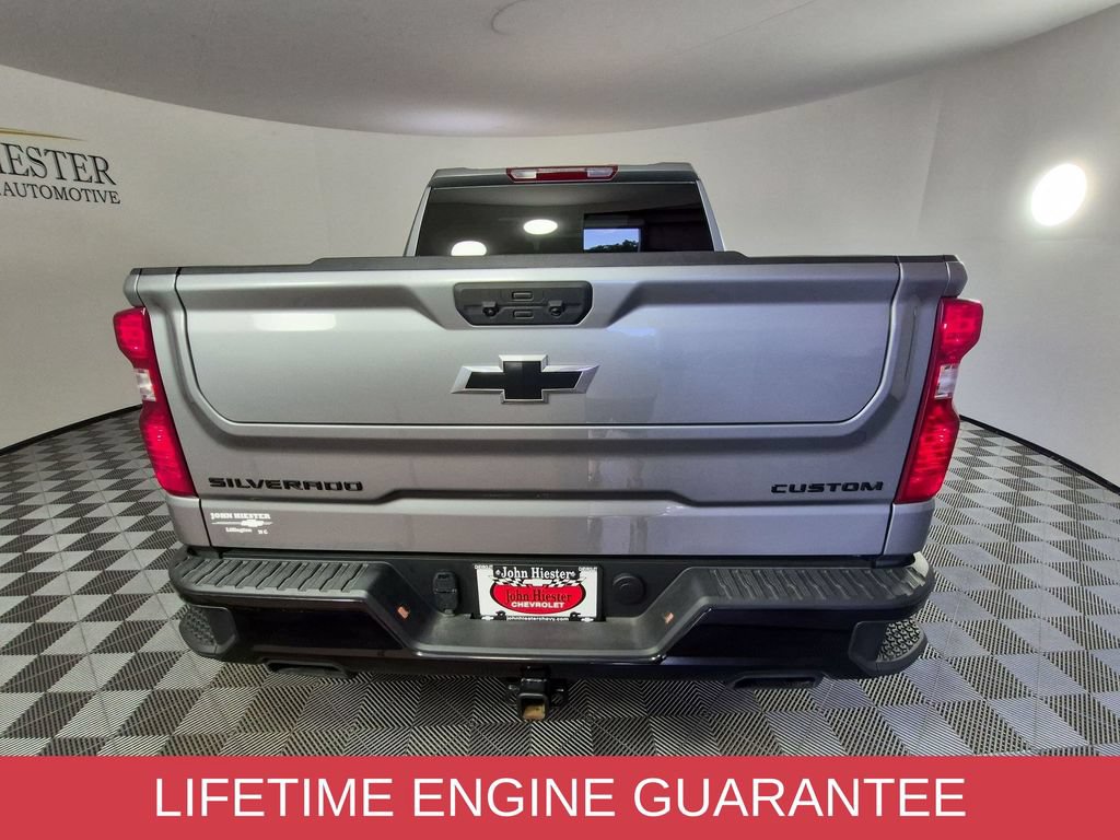 Used 2026 Chevrolet Silverado 1500 Custom Trail Boss w/ Dark Appearance Package AWD/4WD image 5