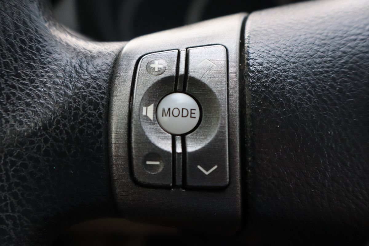 Used 2011 Toyota RAV4 4WD w/ Upgrade Value Pkg image 31