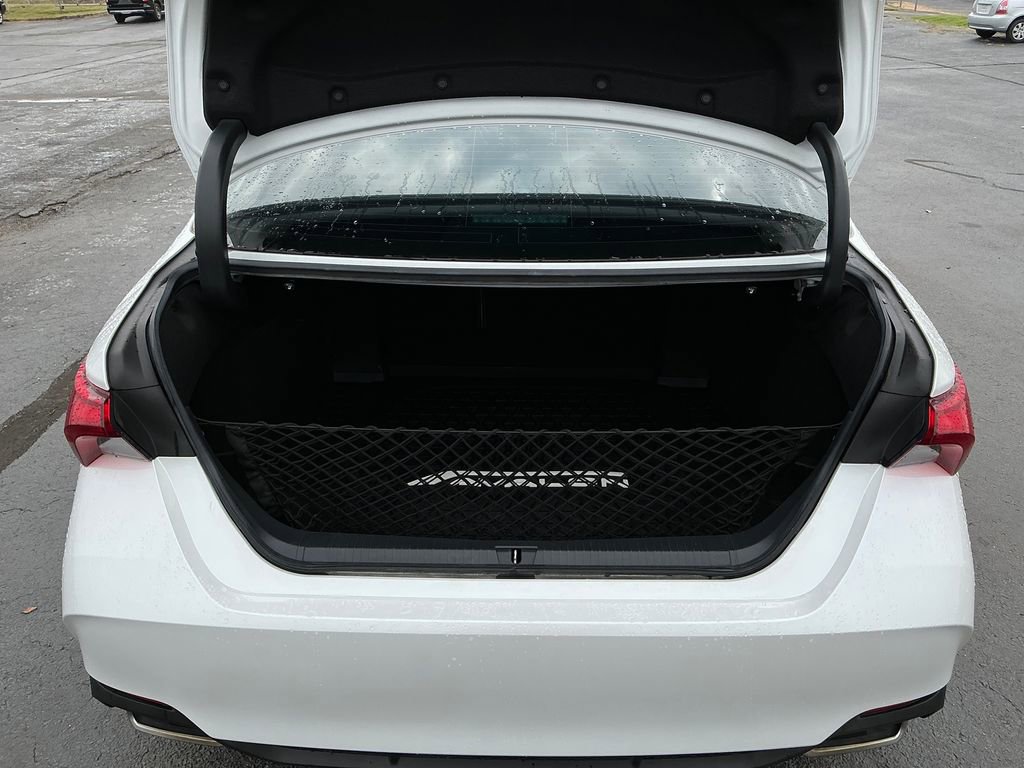 Used 2019 Toyota Avalon image 28