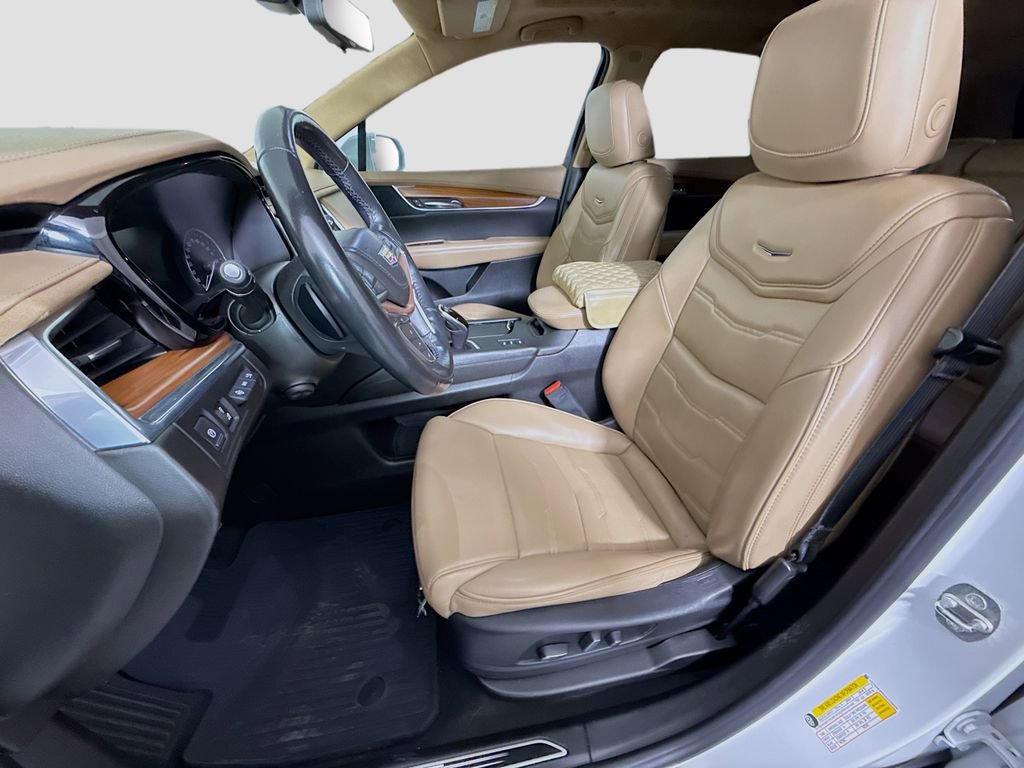 Used 2019 Cadillac XT5 Platinum image 21